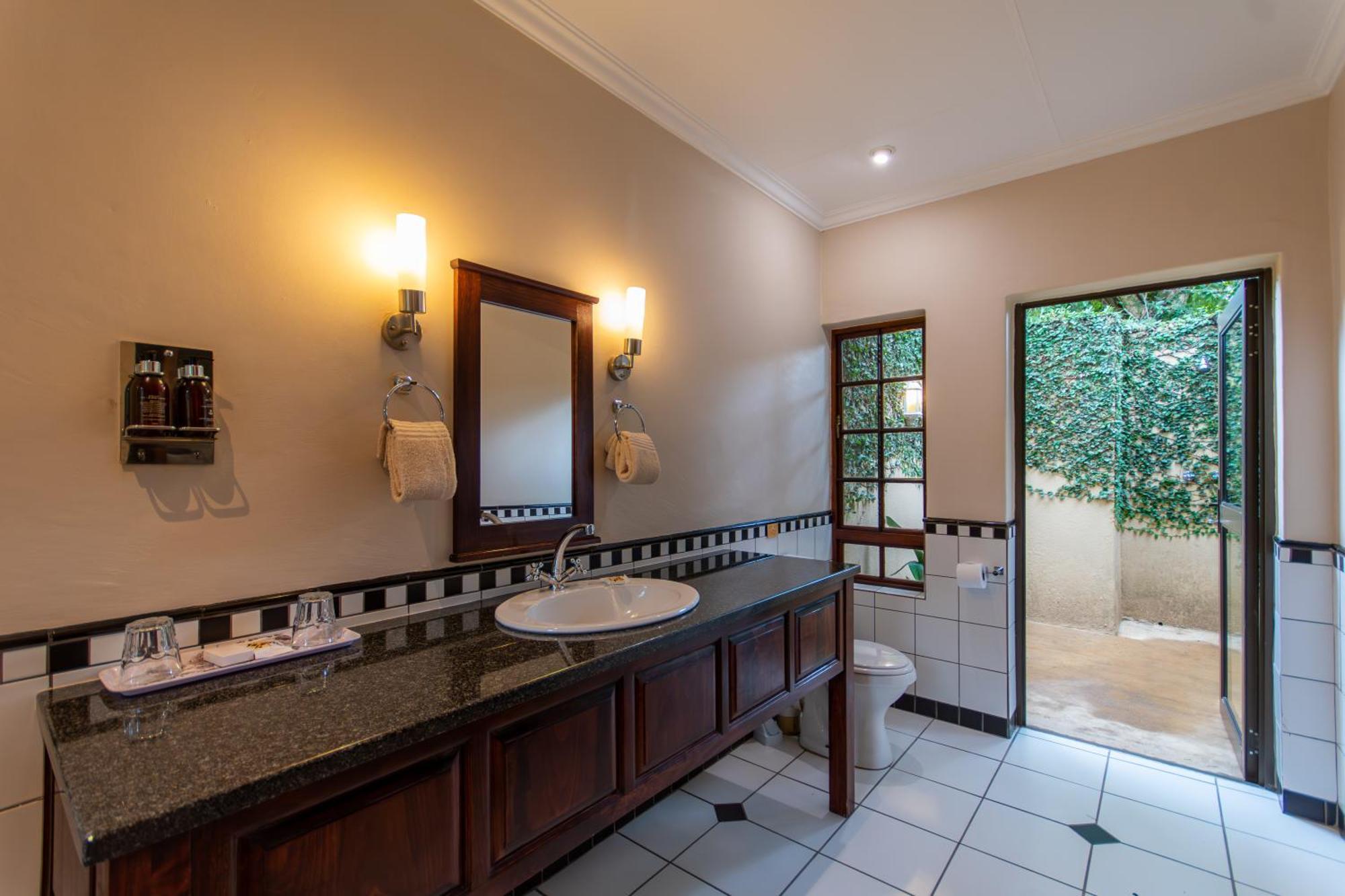 Perry'S Bridge Hollow Boutique Hotel Hazyview Exteriör bild